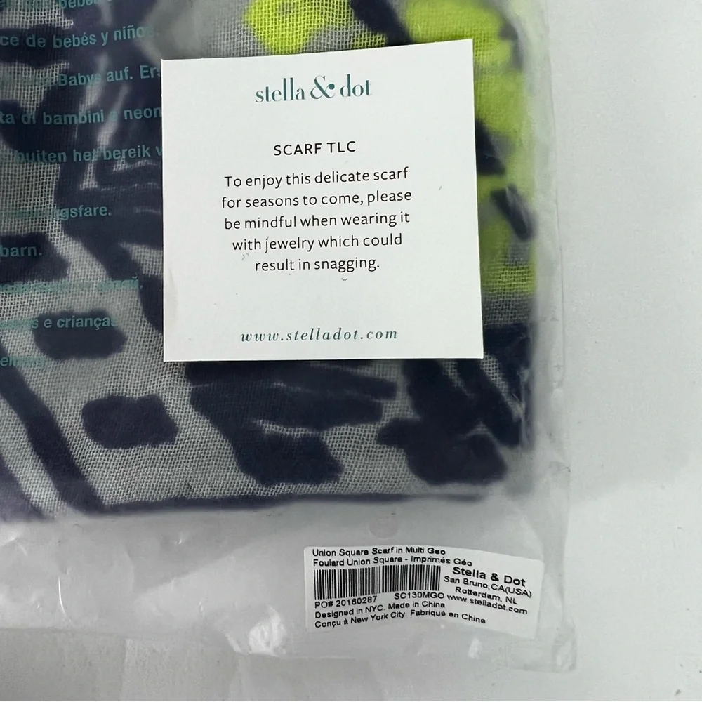 Stella & Dot Women’s Geometric Print Scarfs Lot/2 New In Bag Multi Colors